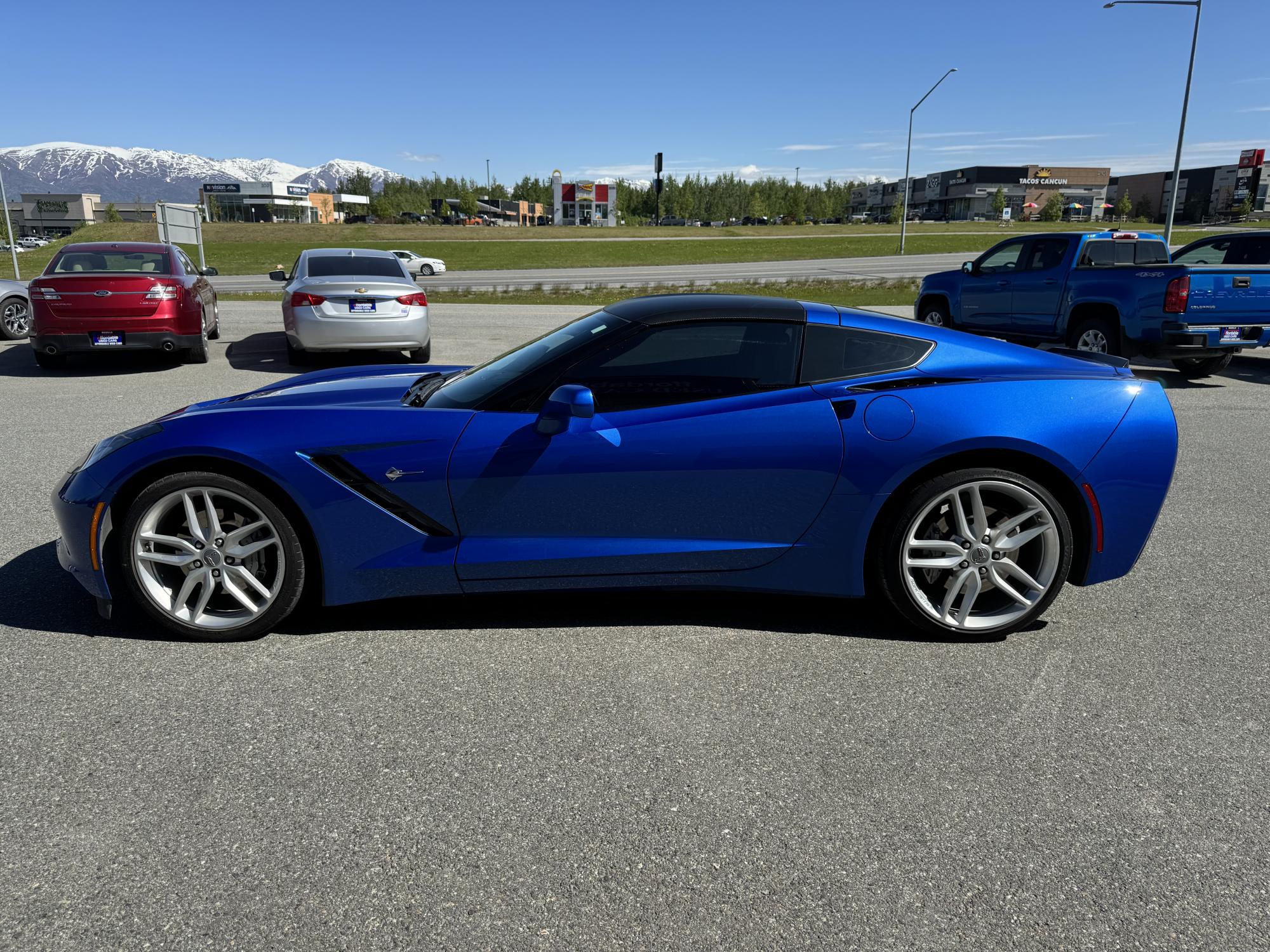 photo of 2019 Chevrolet Corvette 1LT Stingray Automatic