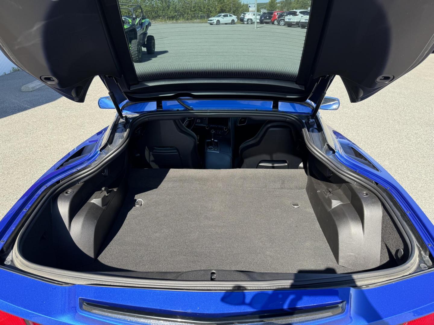 2019 BLUE /black leather Chevrolet Corvette 1LT Coupe Automatic (1G1YB2D75K5) with an 6.2L V8 engine, 6A transmission, located at 1960 Industrial Drive, Wasilla, 99654, (907) 274-2277, 61.573475, -149.400146 - Photo#16