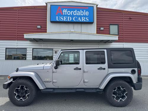 2013 Jeep Wrangler Unlimited Sahara 4WD