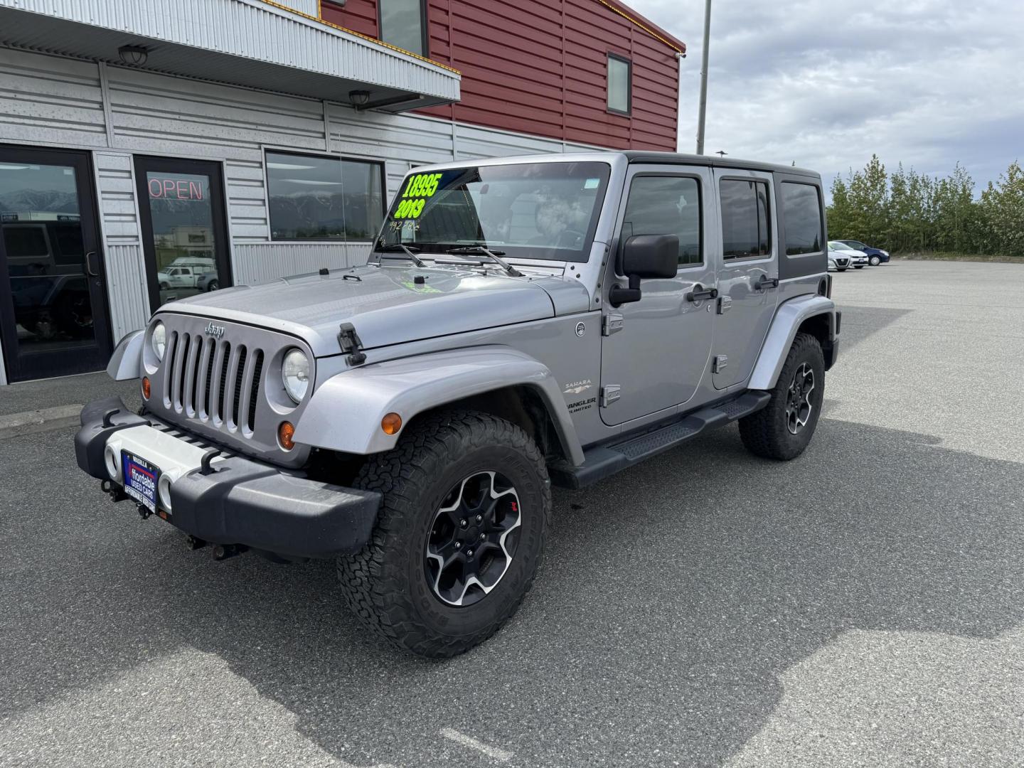 2013 SILVER Jeep Wrangler Unlimited Sahara 4WD (1C4HJWEG5DL) with an 3.6L V6 DOHC 24V FFV engine, Automatic transmission, located at 1960 Industrial Drive, Wasilla, 99654, (907) 274-2277, 61.573475, -149.400146 - Photo#7