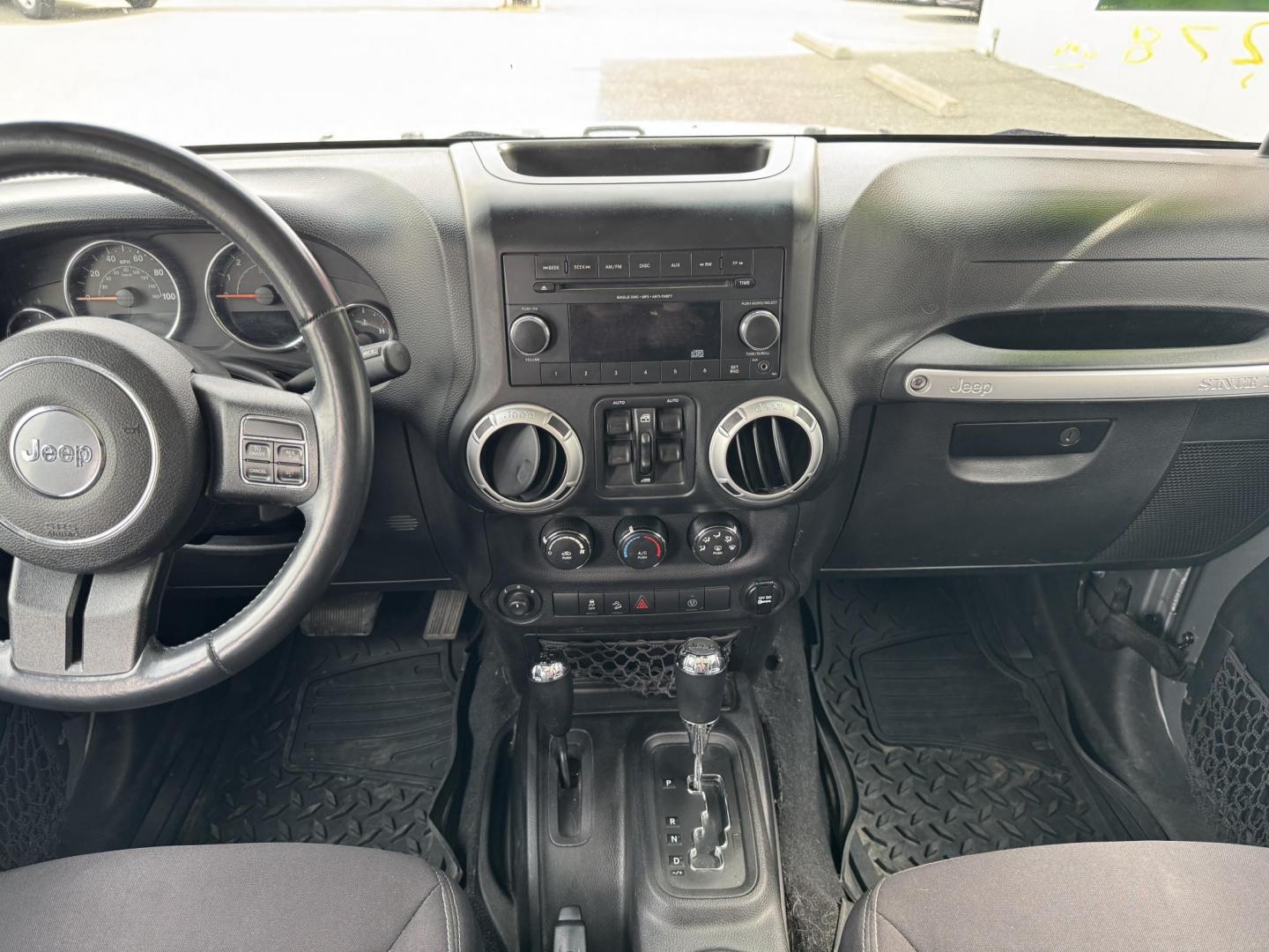 2013 SILVER Jeep Wrangler Unlimited Sahara 4WD (1C4HJWEG5DL) with an 3.6L V6 DOHC 24V FFV engine, Automatic transmission, located at 1960 Industrial Drive, Wasilla, 99654, (907) 274-2277, 61.573475, -149.400146 - Photo#10