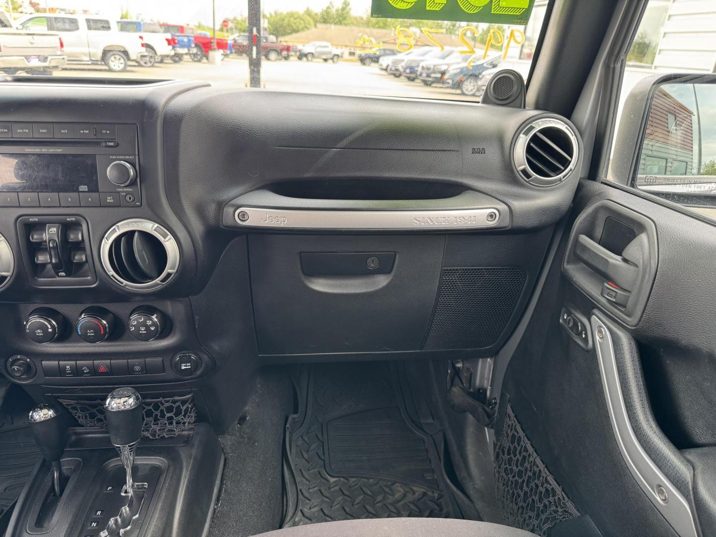 2013 SILVER Jeep Wrangler Unlimited Sahara 4WD (1C4HJWEG5DL) with an 3.6L V6 DOHC 24V FFV engine, Automatic transmission, located at 1960 Industrial Drive, Wasilla, 99654, (907) 274-2277, 61.573475, -149.400146 - Photo#11