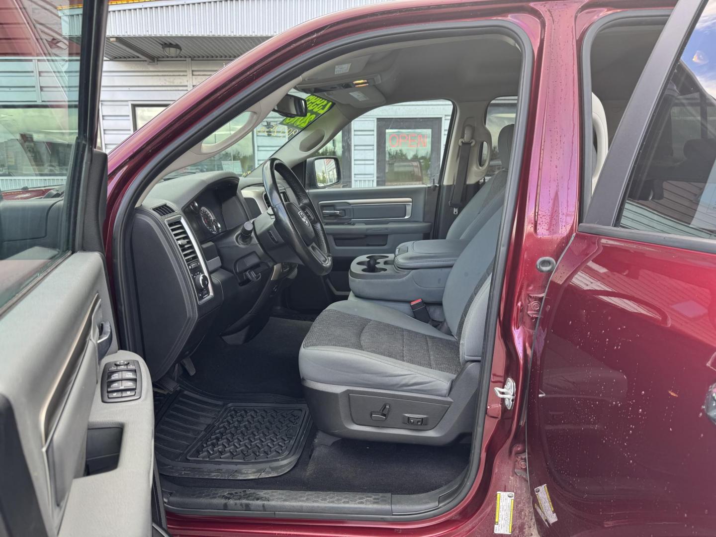 2018 RED RAM 1500 Big Horn Quad Cab 4WD (1C6RR7GTXJS) with an 5.7L V8 OHV 16V engine, 8A transmission, located at 1960 Industrial Drive, Wasilla, 99654, (907) 274-2277, 61.573475, -149.400146 - Photo#13