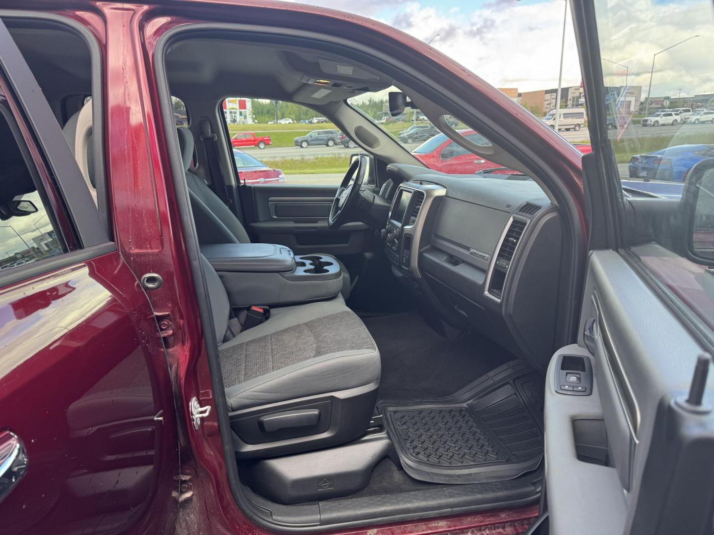 2018 RED RAM 1500 Big Horn Quad Cab 4WD (1C6RR7GTXJS) with an 5.7L V8 OHV 16V engine, 8A transmission, located at 1960 Industrial Drive, Wasilla, 99654, (907) 274-2277, 61.573475, -149.400146 - Photo#16