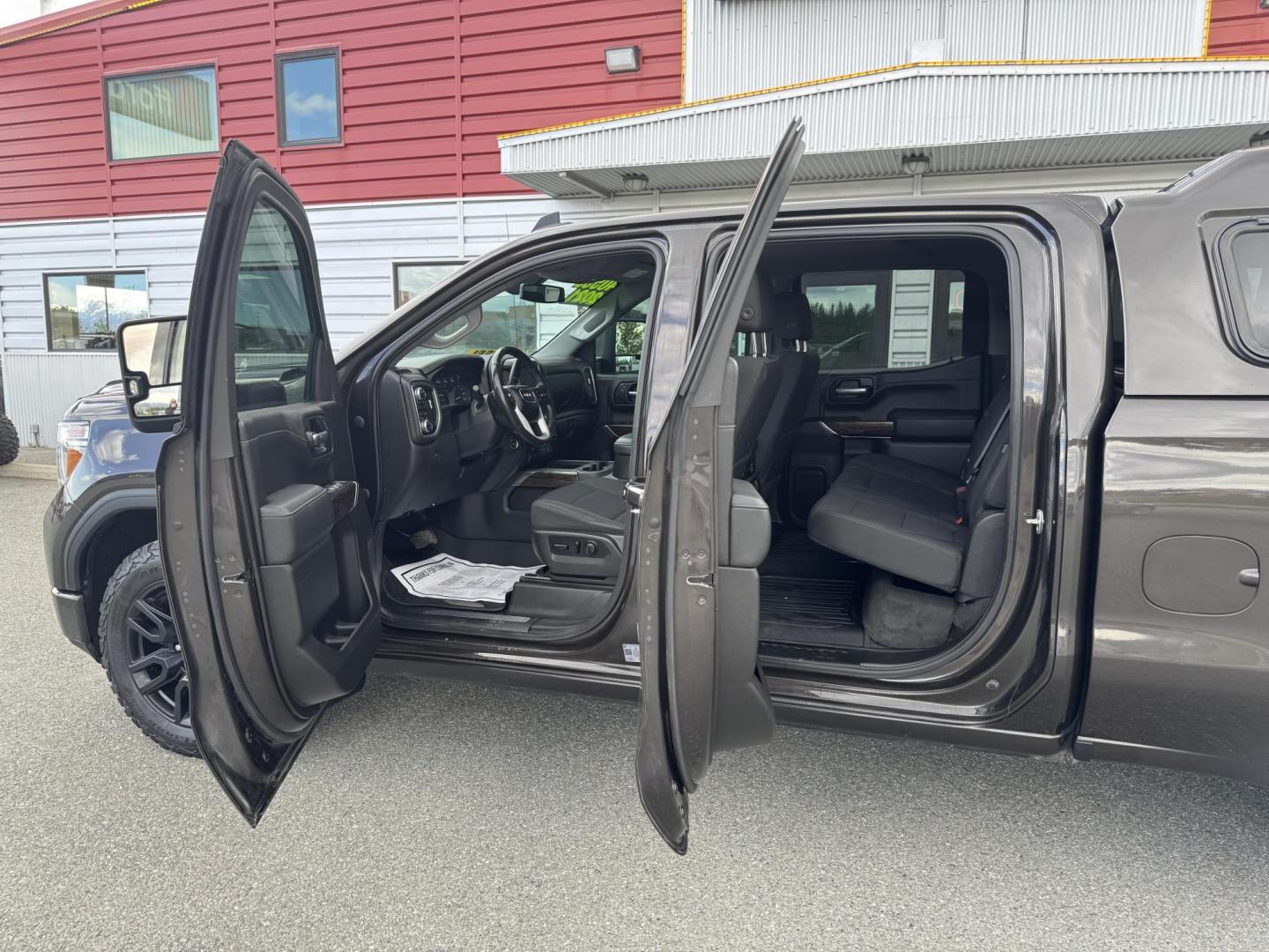 2021 BLACK GMC Sierra 1500 Elevation Crew Cab 4WD (3GTU9CET7MG) with an 3.0L L6 DOHC 24V DIESEL engine, 6A transmission, located at 1960 Industrial Drive, Wasilla, 99654, (907) 274-2277, 61.573475, -149.400146 - Photo#14