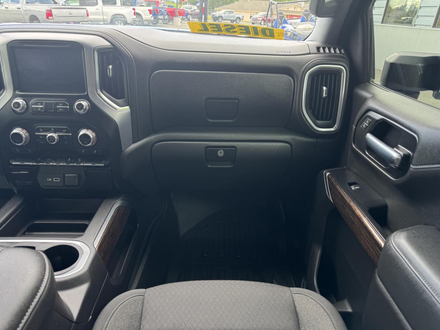 2021 BLACK GMC Sierra 1500 Elevation Crew Cab 4WD (3GTU9CET7MG) with an 3.0L L6 DOHC 24V DIESEL engine, 6A transmission, located at 1960 Industrial Drive, Wasilla, 99654, (907) 274-2277, 61.573475, -149.400146 - Photo#11