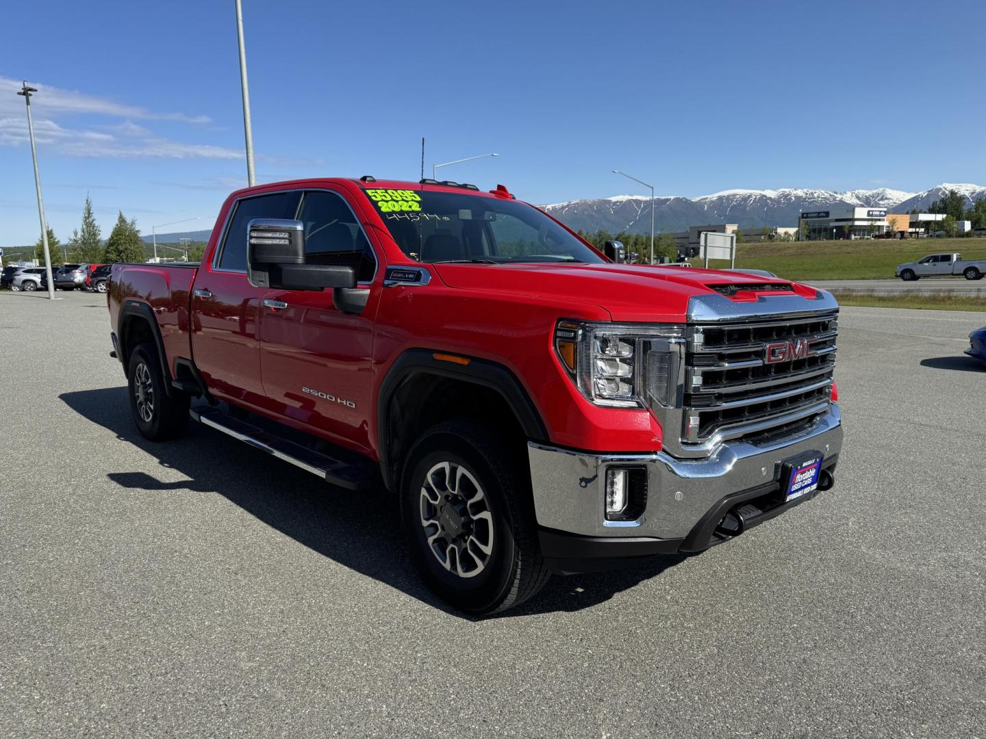 2022 RED GMC SIERRA 2500 SLT (1GT49NE76NF) with an 6.6L engine, Automatic transmission, located at 1960 Industrial Drive, Wasilla, 99654, (907) 274-2277, 61.573475, -149.400146 - Photo#5