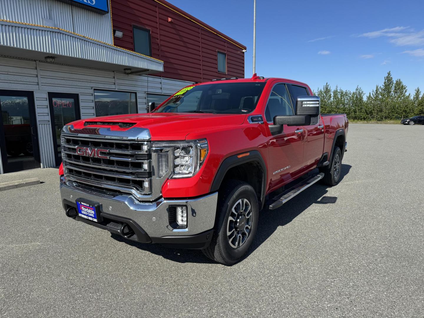 2022 RED GMC SIERRA 2500 SLT (1GT49NE76NF) with an 6.6L engine, Automatic transmission, located at 1960 Industrial Drive, Wasilla, 99654, (907) 274-2277, 61.573475, -149.400146 - Photo#7