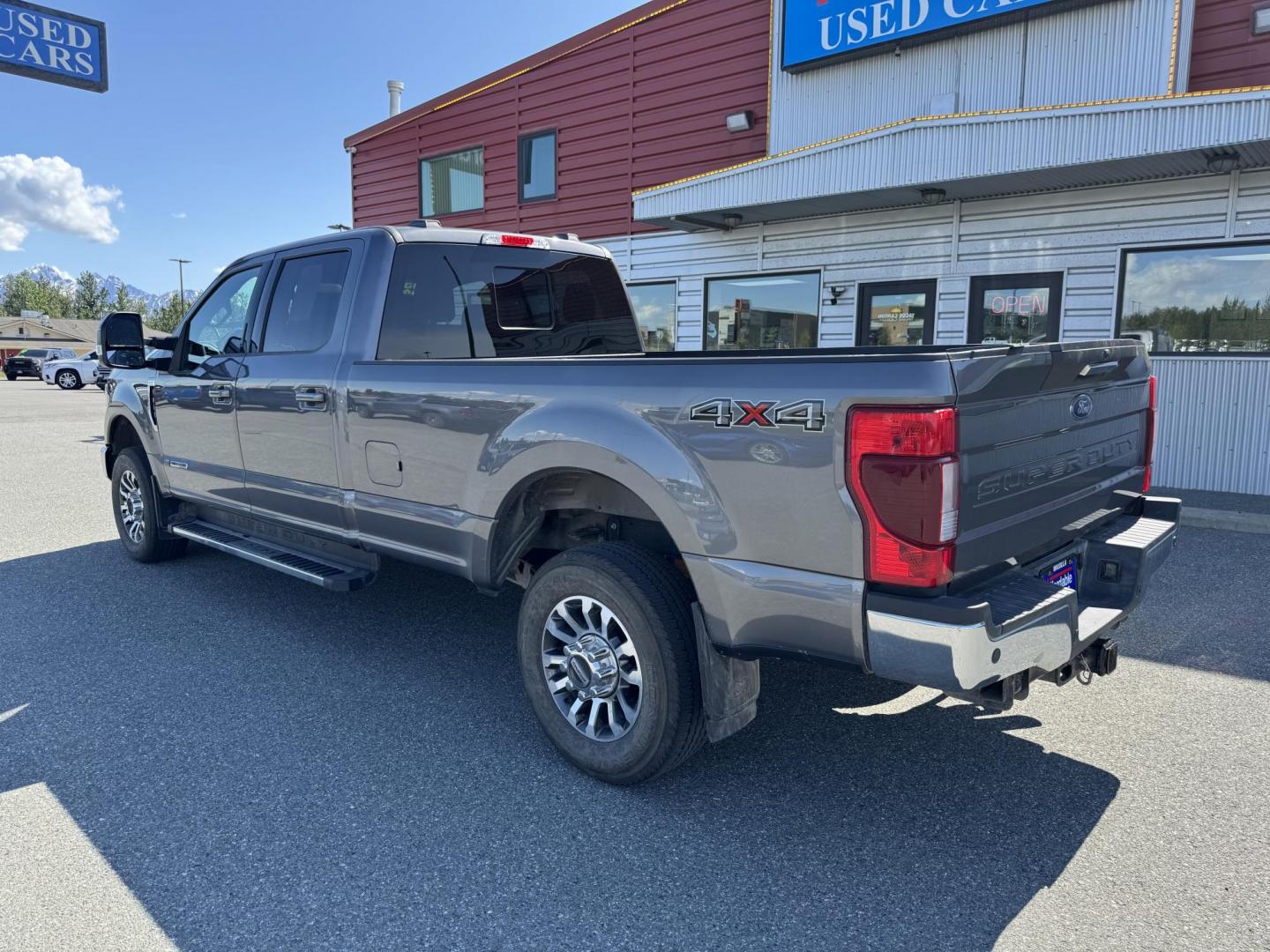 2022 GRAY Ford F-350 SD Lariet Crew Cab Long Bed 4WD (1FT8W3BT1NE) with an 6.7L V8 OHV 16V DIESEL engine, 6A transmission, located at 1960 Industrial Drive, Wasilla, 99654, (907) 274-2277, 61.573475, -149.400146 - Photo#1
