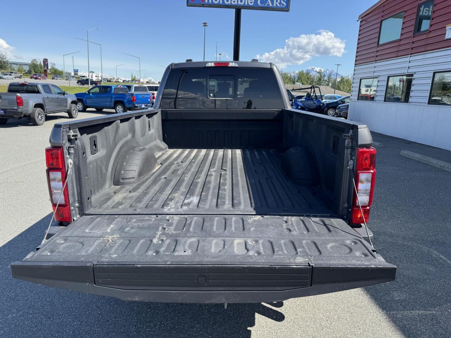 2022 GRAY Ford F-350 SD Lariet Crew Cab Long Bed 4WD (1FT8W3BT1NE) with an 6.7L V8 OHV 16V DIESEL engine, 6A transmission, located at 1960 Industrial Drive, Wasilla, 99654, (907) 274-2277, 61.573475, -149.400146 - Photo#18