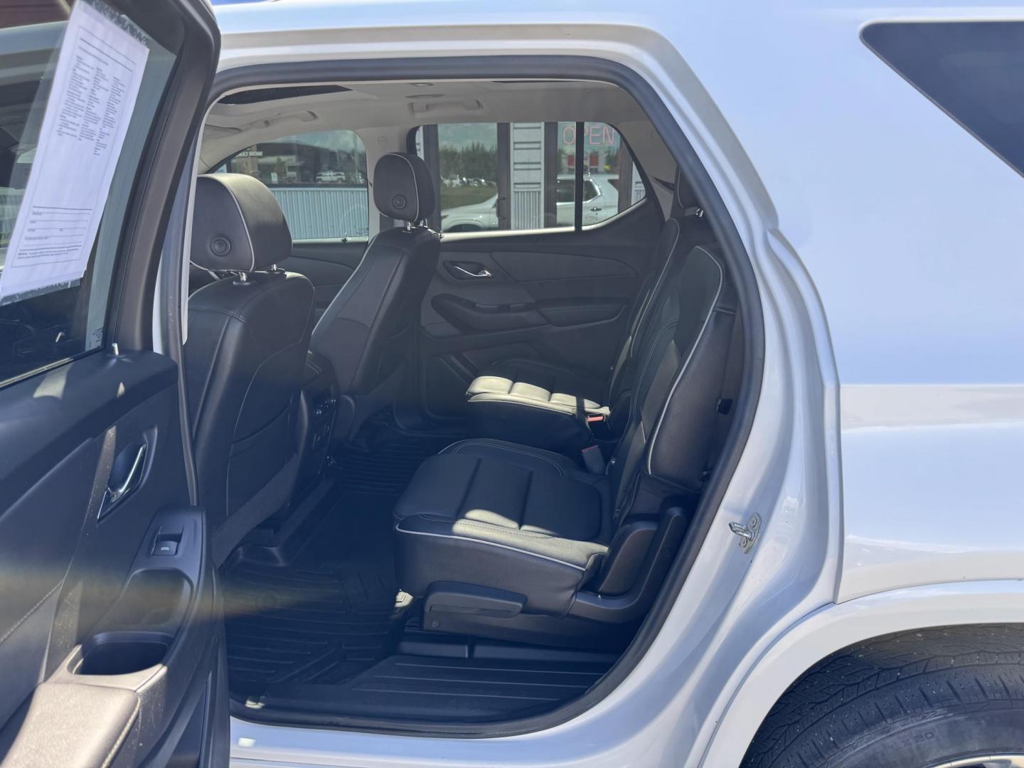 2021 WHITE Chevrolet Traverse High Country AWD (1GNEVNKW3MJ) with an 3.6L V6 DOHC 24V engine, 9A transmission, located at 1960 Industrial Drive, Wasilla, 99654, (907) 274-2277, 61.573475, -149.400146 - Photo#13