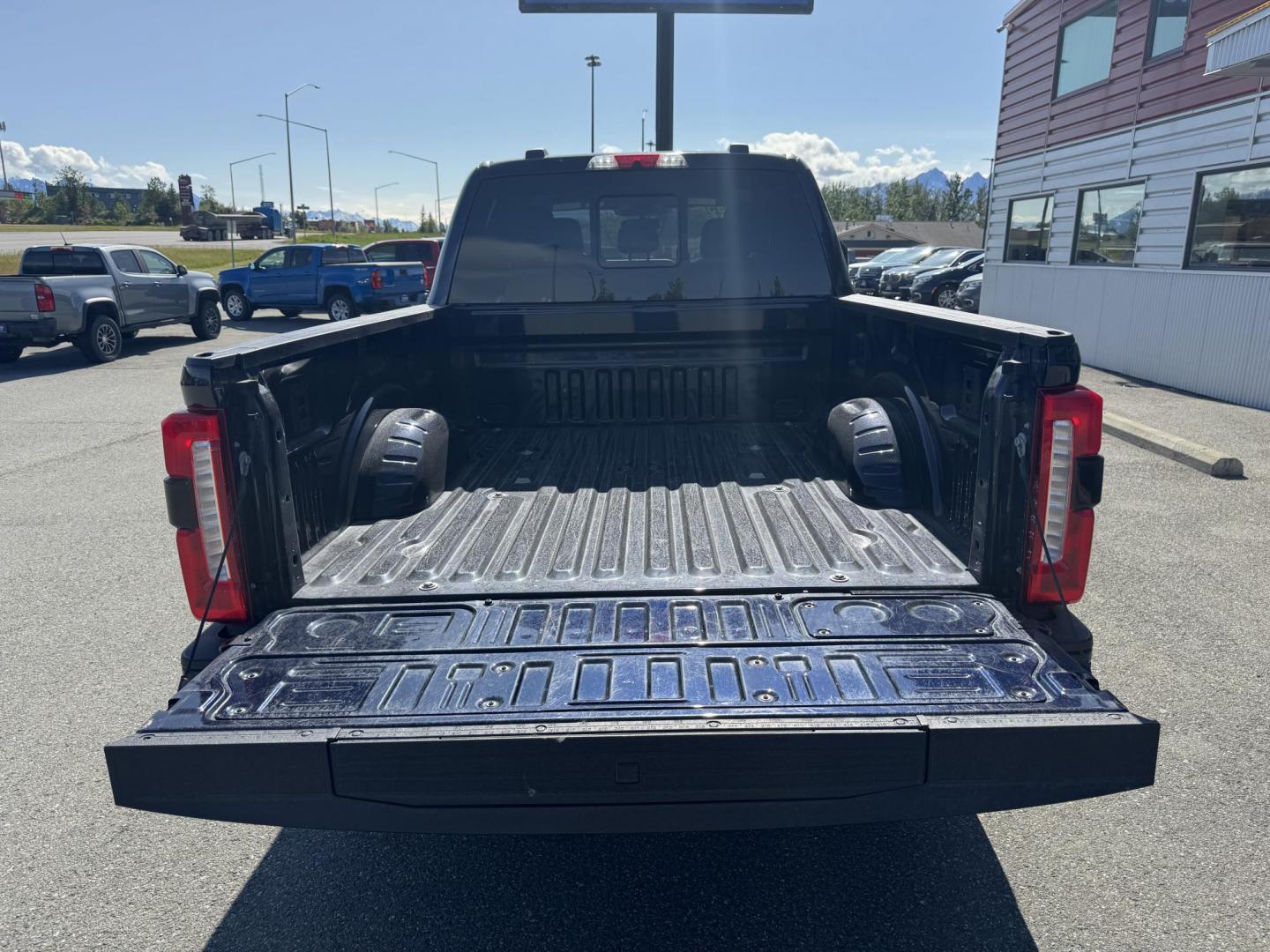 2024 BLUE Ford F-250 SD XLT Crew Cab 4WD (1FT8W2BN0RE) with an 7.3L V8 OHV 16V engine, 6A transmission, located at 1960 Industrial Drive, Wasilla, 99654, (907) 274-2277, 61.573475, -149.400146 - Photo#17