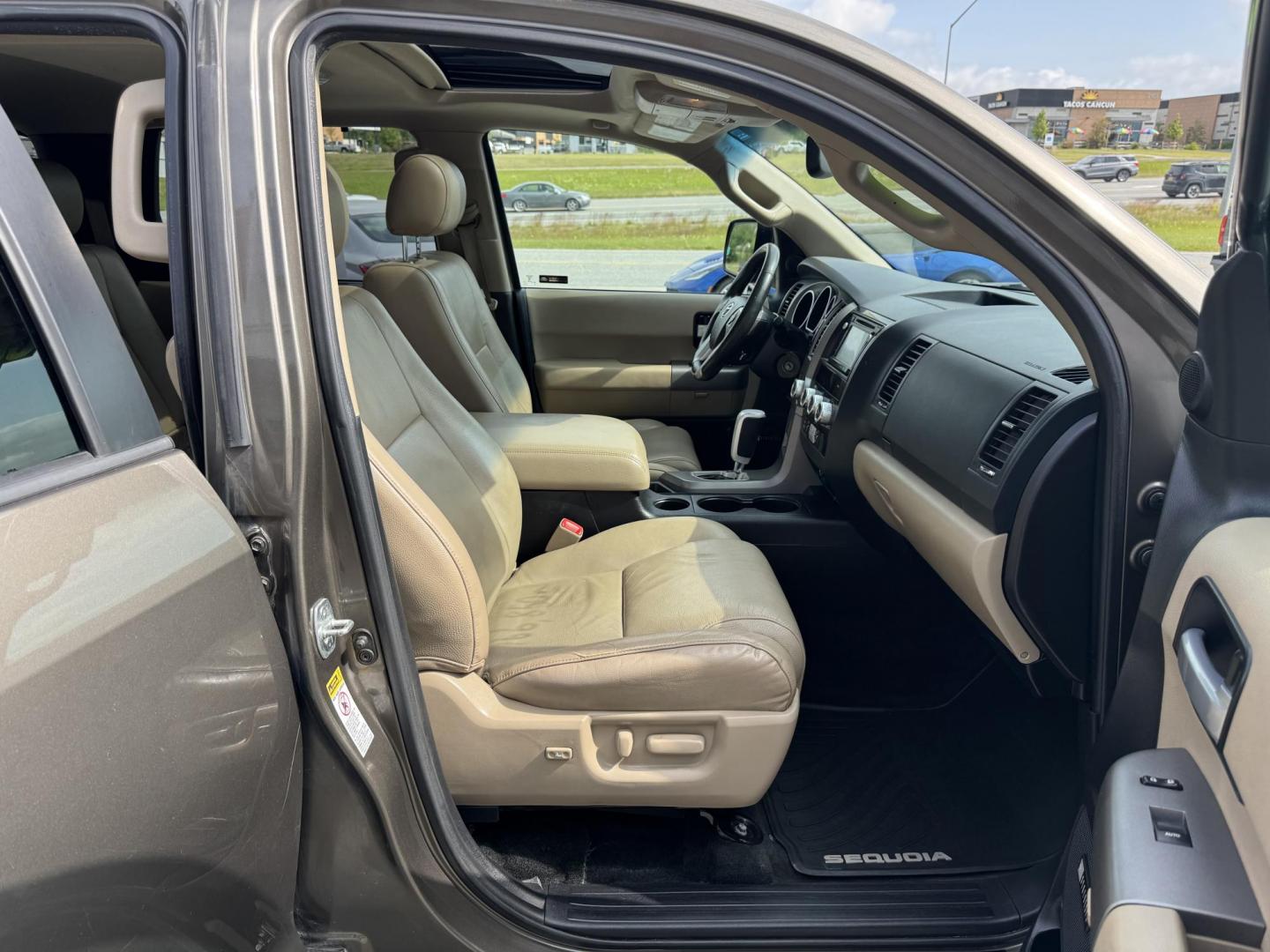 2016 GREEN Toyota Sequoia Limited 4WD (5TDJY5G11GS) with an 5.7L V8 DOHC 32V engine, 6A transmission, located at 1960 Industrial Drive, Wasilla, 99654, (907) 274-2277, 61.573475, -149.400146 - Photo#15