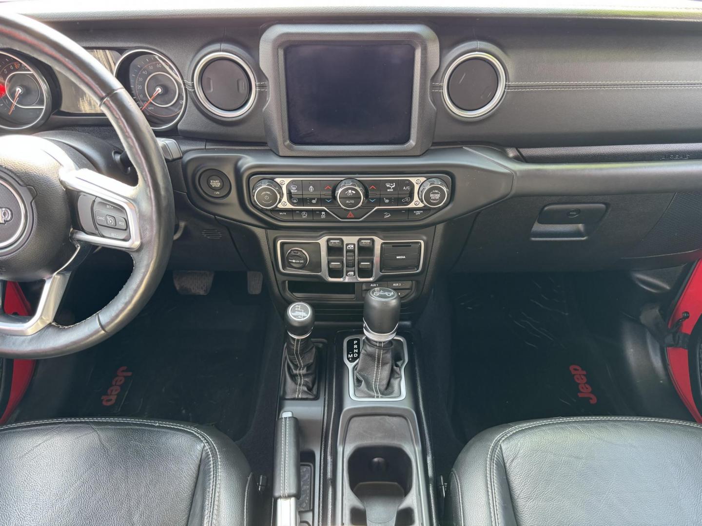 2018 RED Jeep Wrangler JK Unlimited Sahara (1C4HJXEG6JW) with an 3.6L V6 DOHC 24V FFV engine, 6A transmission, located at 1960 Industrial Drive, Wasilla, 99654, (907) 274-2277, 61.573475, -149.400146 - Photo#10