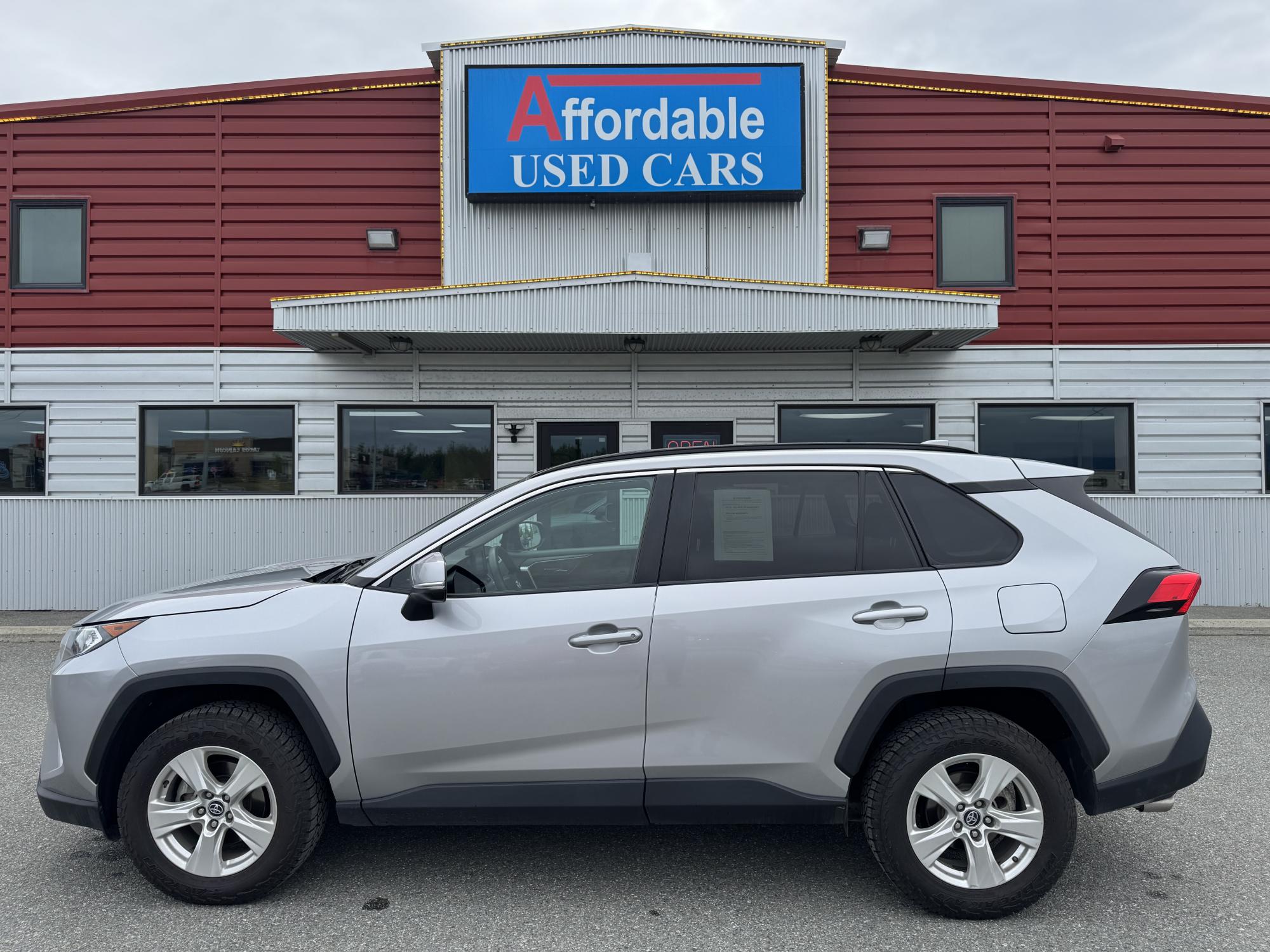 photo of 2021 Toyota RAV4 XLE AWD