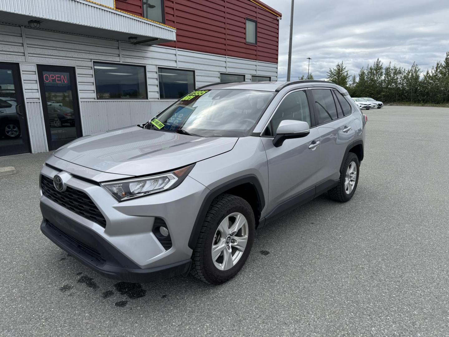 2021 Toyota RAV4 XLE AWD (2T3P1RFVXMC) with an 2.5L L4 DOHC 16V engine, 8A transmission, located at 1960 Industrial Drive, Wasilla, 99654, (907) 274-2277, 61.573475, -149.400146 - Photo#7