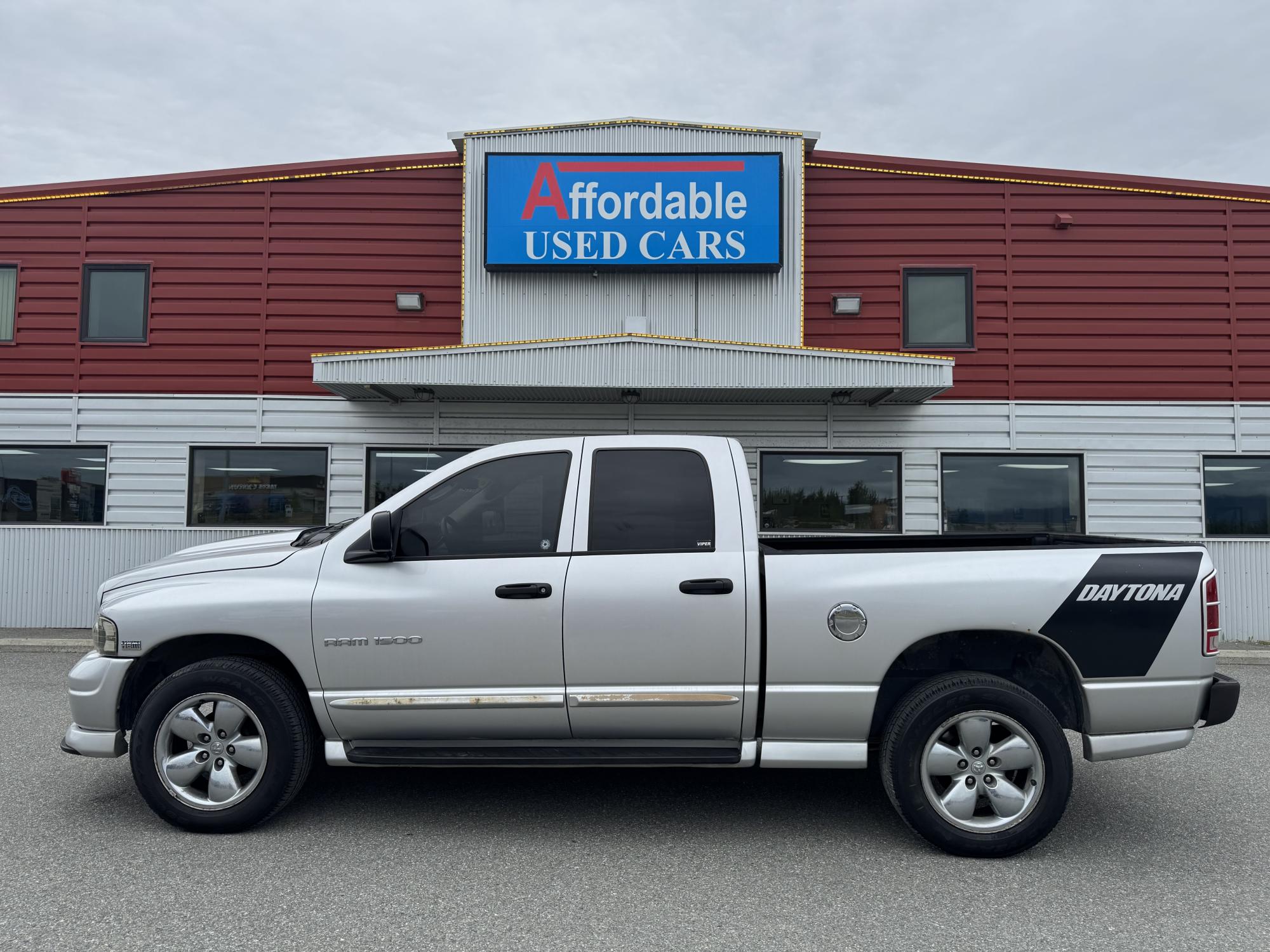 photo of 2005 Dodge Ram 1500 daytona Quad Cab  4WD