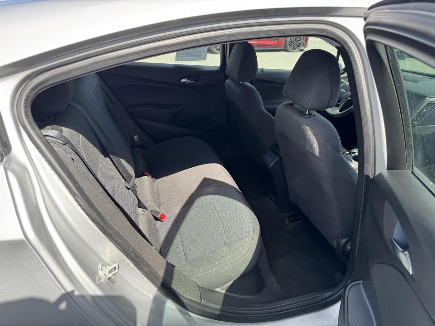 2019 SILVER Chevrolet Cruze LS Hatchback (3G1BC6SM9KS) with an 1.4L L4 DOHC 16V TURBO engine, 6A transmission, located at 1960 Industrial Drive, Wasilla, 99654, (907) 274-2277, 61.573475, -149.400146 - Photo#15