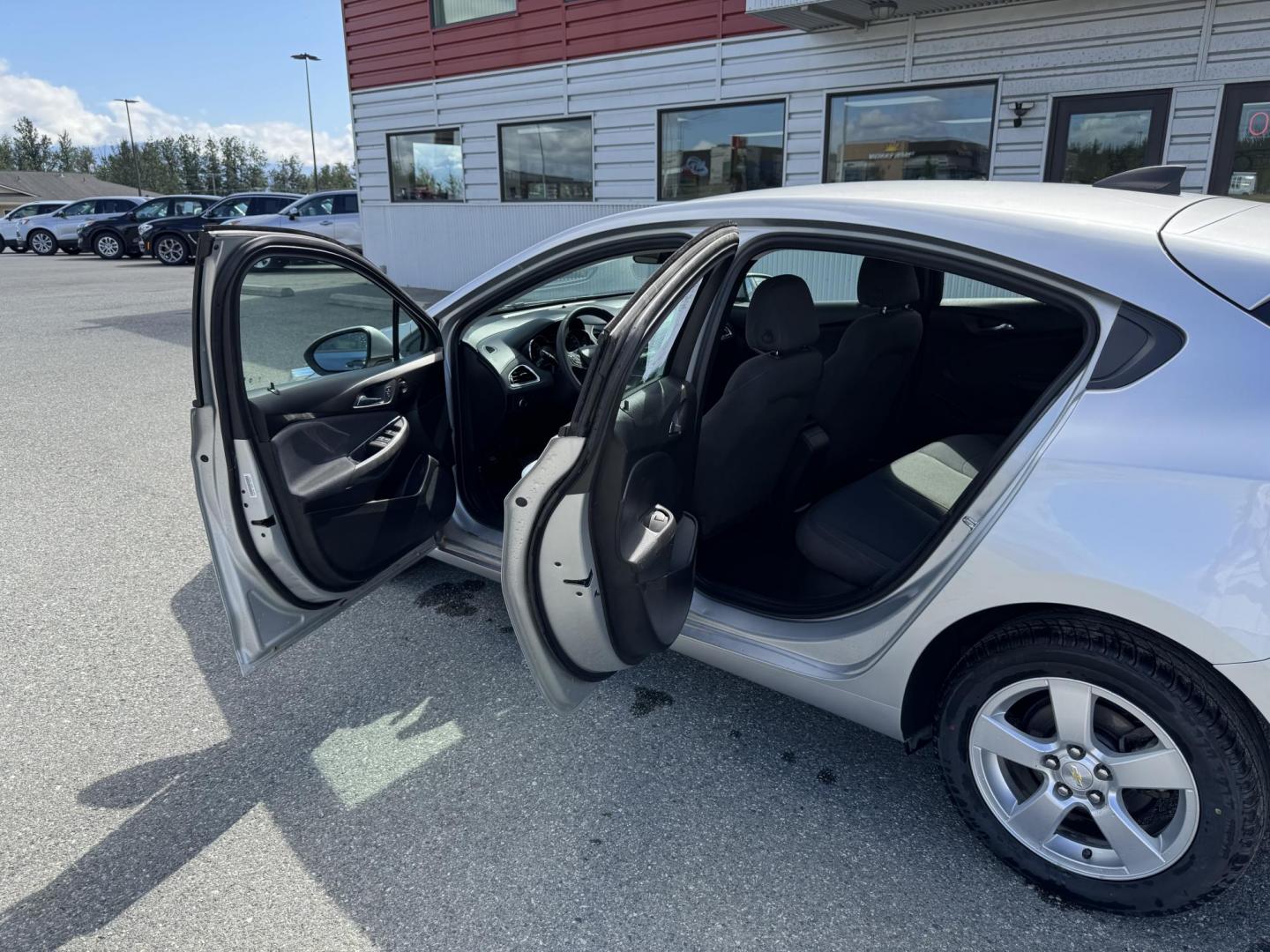 2019 SILVER Chevrolet Cruze LS Hatchback (3G1BC6SM9KS) with an 1.4L L4 DOHC 16V TURBO engine, 6A transmission, located at 1960 Industrial Drive, Wasilla, 99654, (907) 274-2277, 61.573475, -149.400146 - Photo#14