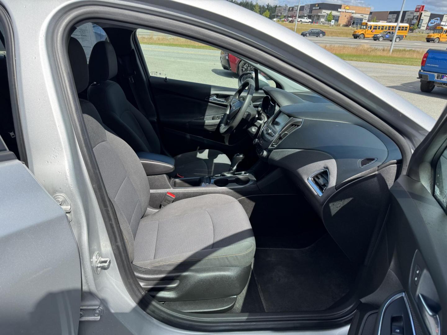 2019 SILVER Chevrolet Cruze LS Hatchback (3G1BC6SM9KS) with an 1.4L L4 DOHC 16V TURBO engine, 6A transmission, located at 1960 Industrial Drive, Wasilla, 99654, (907) 274-2277, 61.573475, -149.400146 - Photo#16
